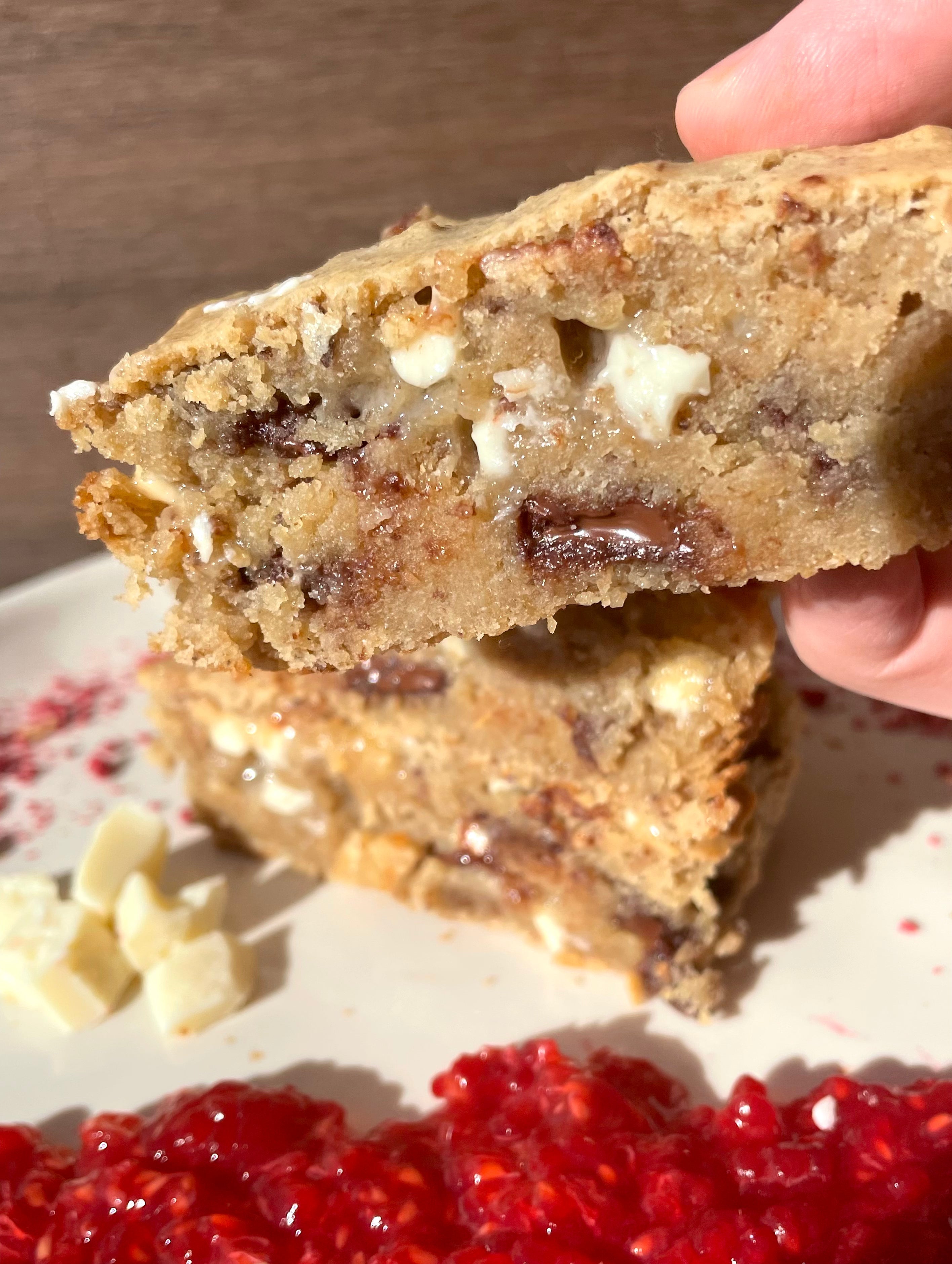 White Chocolate Blondies - saftig, süß und herrlich nussig